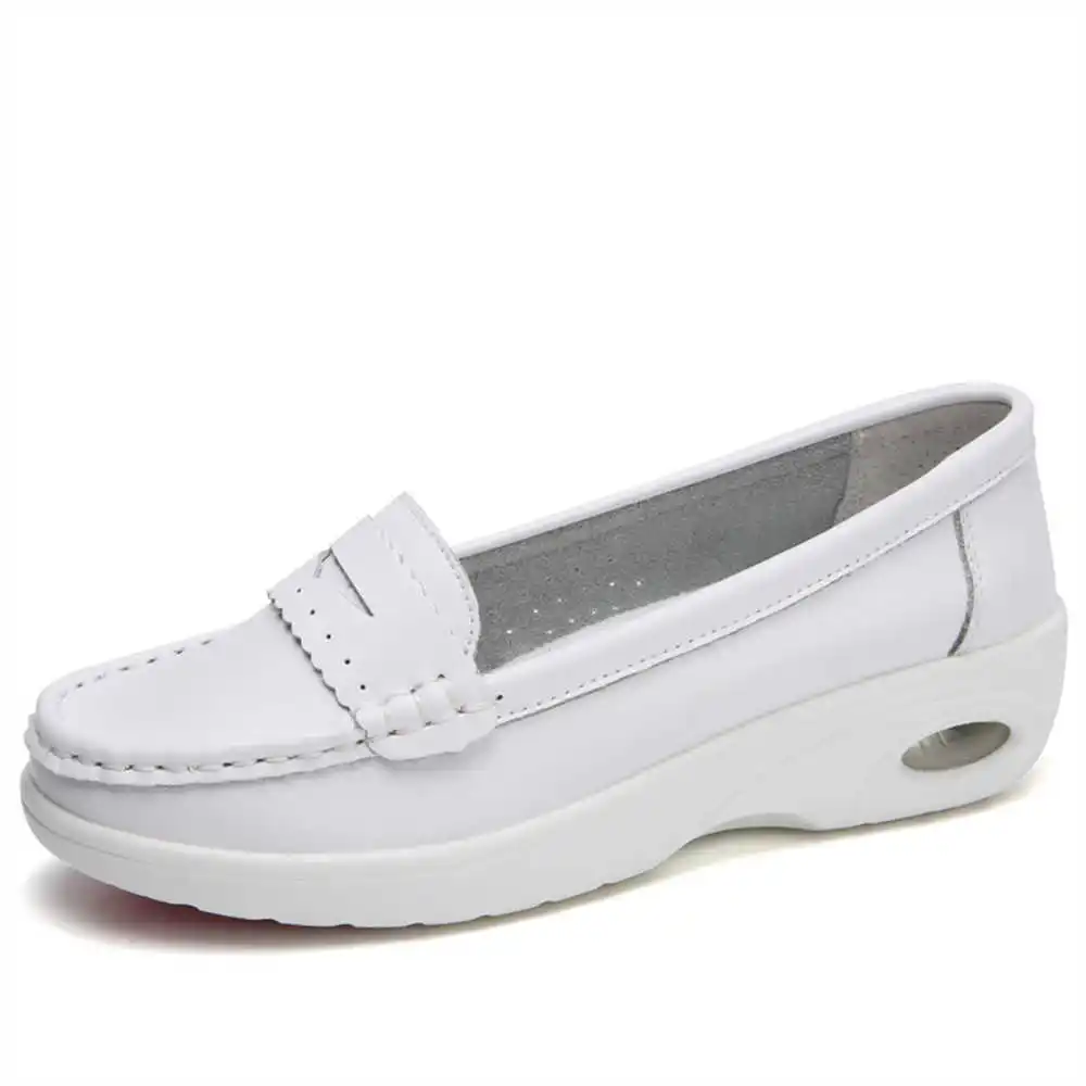 Thick Sole Slipon White Traine - đánh giá và giá Men'S Formal Wear Canada